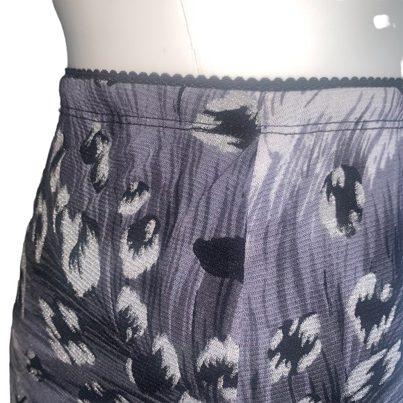 Vintage Y2K Guess Stretch Lace Trim Feather Animal Skirt - Picture 5 of 13